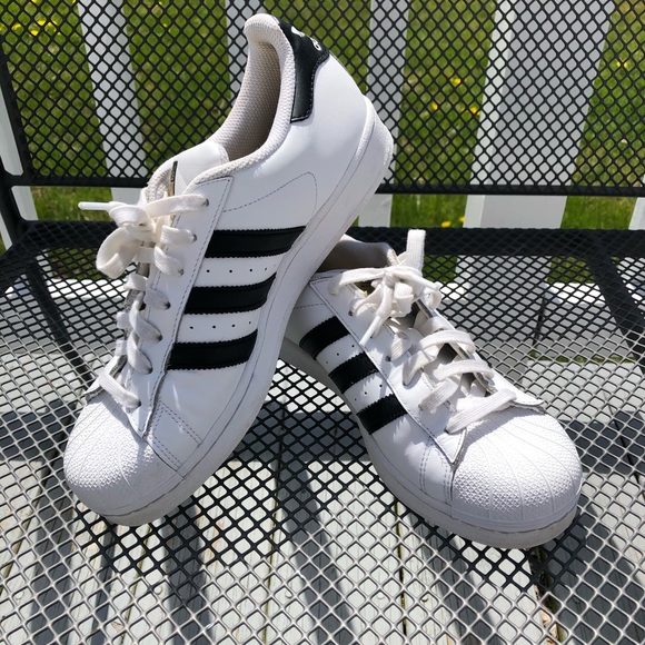 adidas Shoes - Adidas Superstar Sneaker